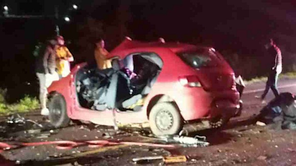 Acidente na BR-373 em Candói mata casal e três filhos